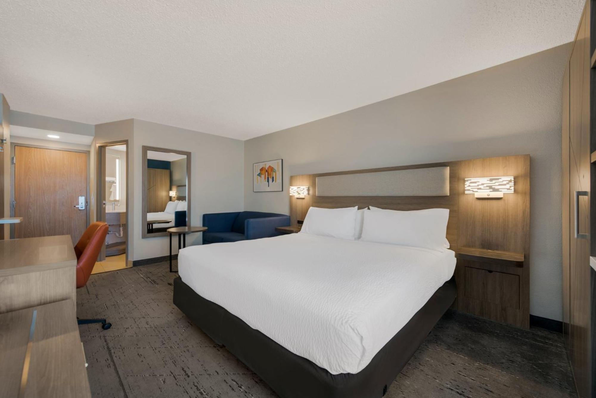 Hotel Express Hotels- By Ihg